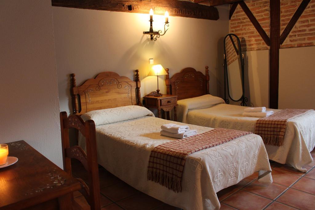 Casa Rural La Toba I Y II Bezana Buitenkant foto