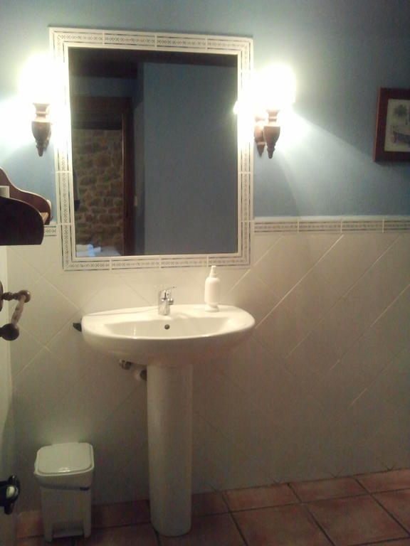 Casa Rural La Toba I Y II Bezana Kamer foto