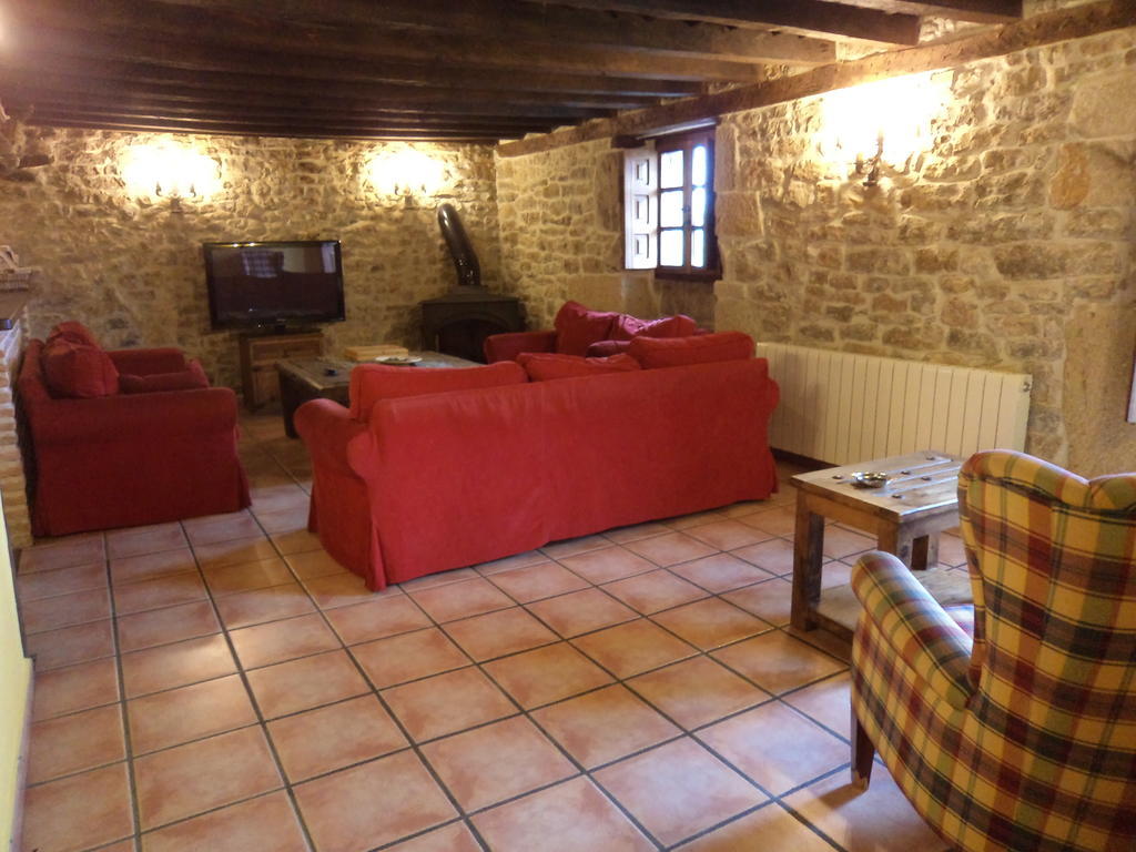 Casa Rural La Toba I Y II Bezana Kamer foto