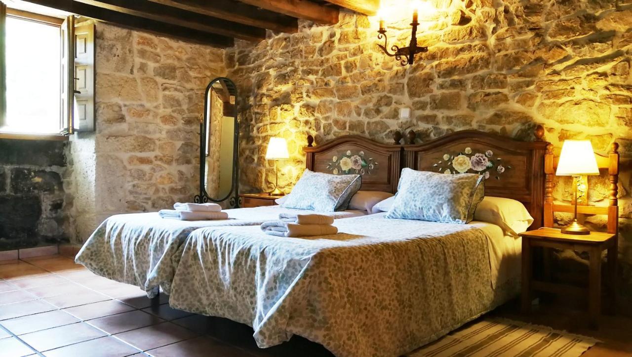 Casa Rural La Toba I Y II Bezana Buitenkant foto